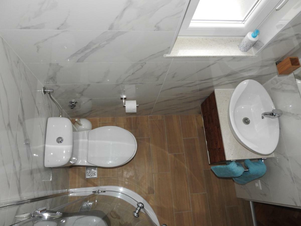 Sunrise Vid Apartment Dugi Rat Luaran gambar