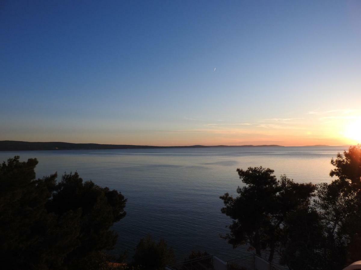 Sunrise Vid Apartment Dugi Rat Luaran gambar