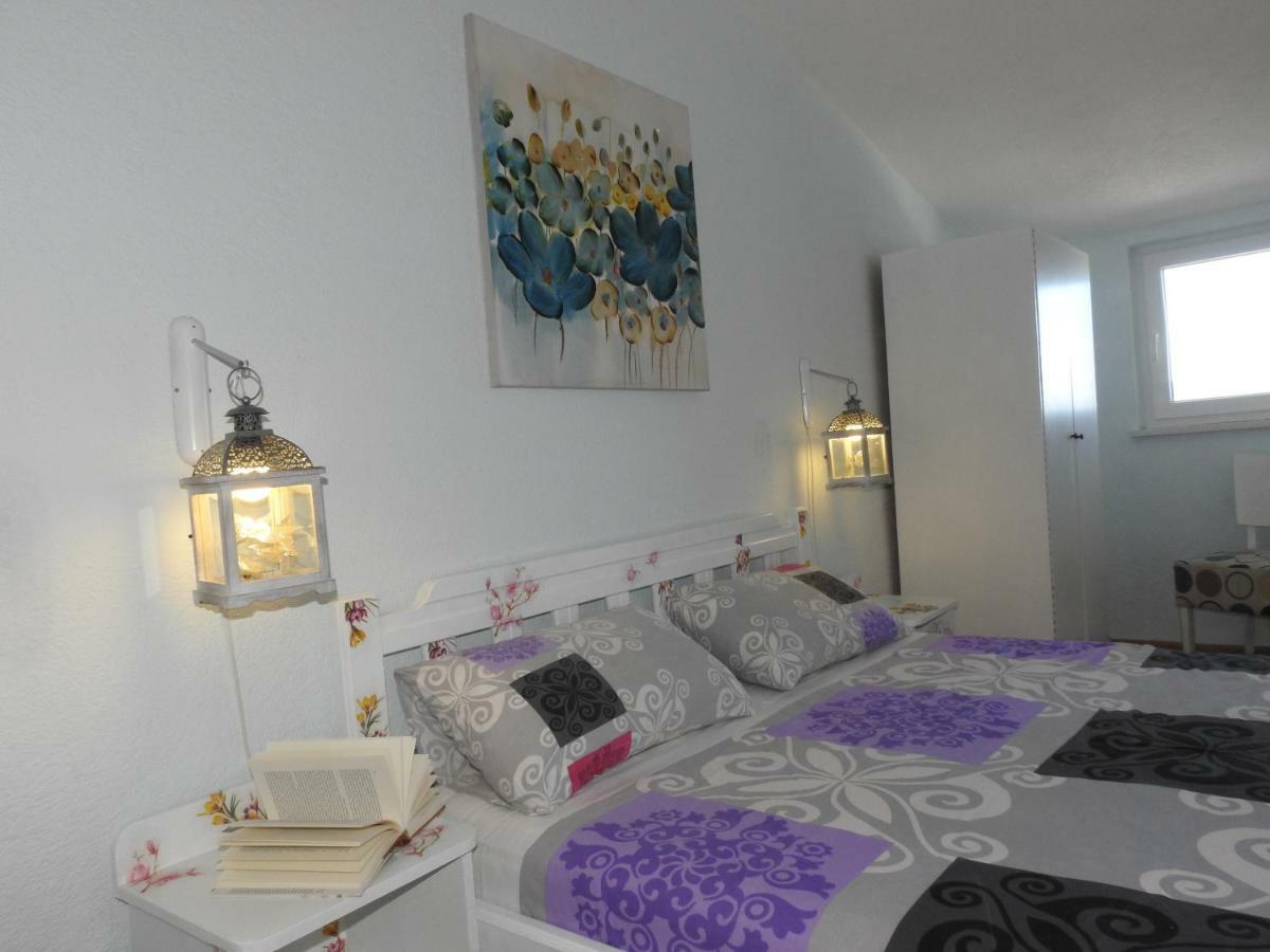 Sunrise Vid Apartment Dugi Rat Luaran gambar
